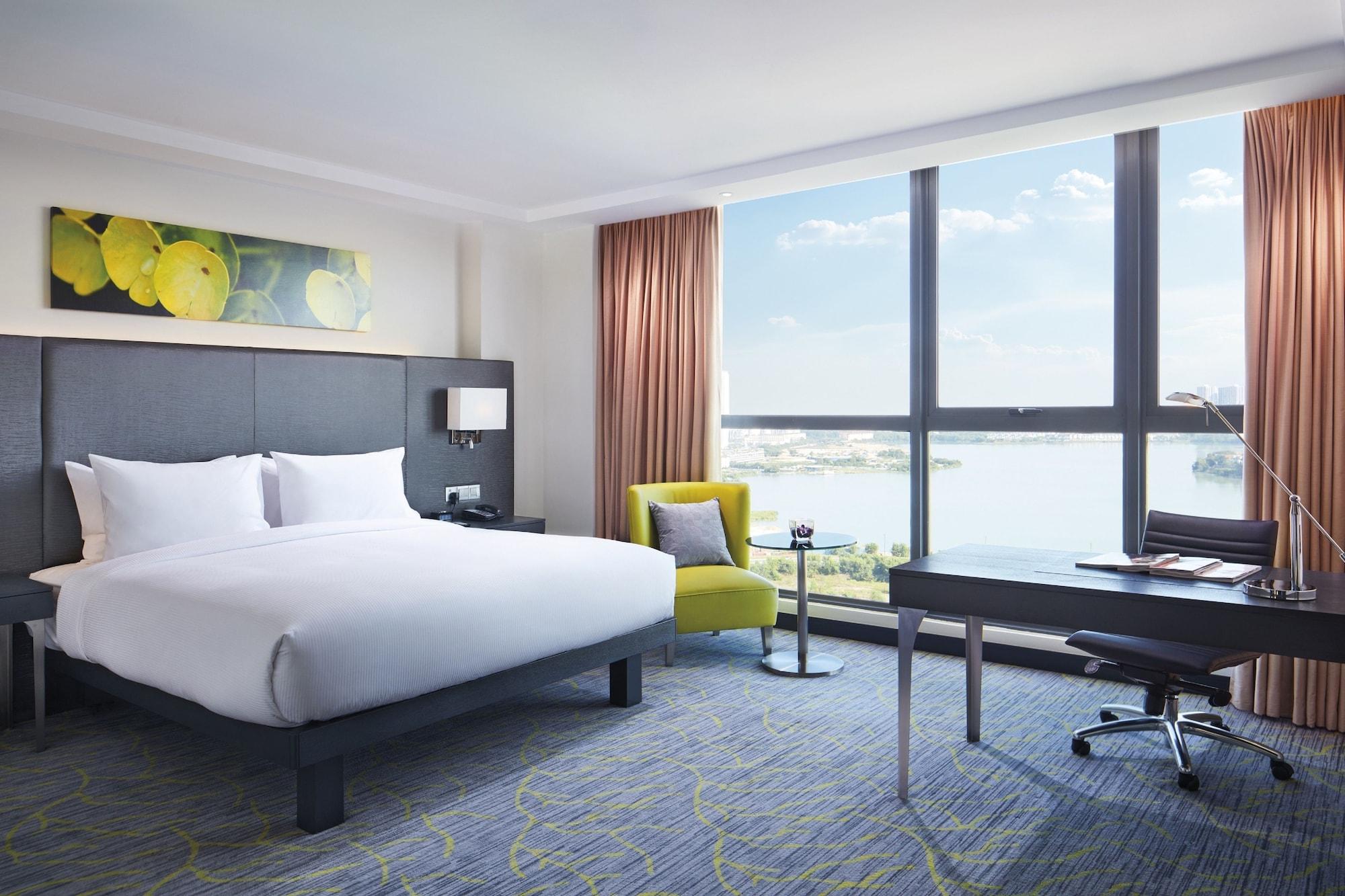 Hilton Garden Inn Puchong Ngoại thất bức ảnh