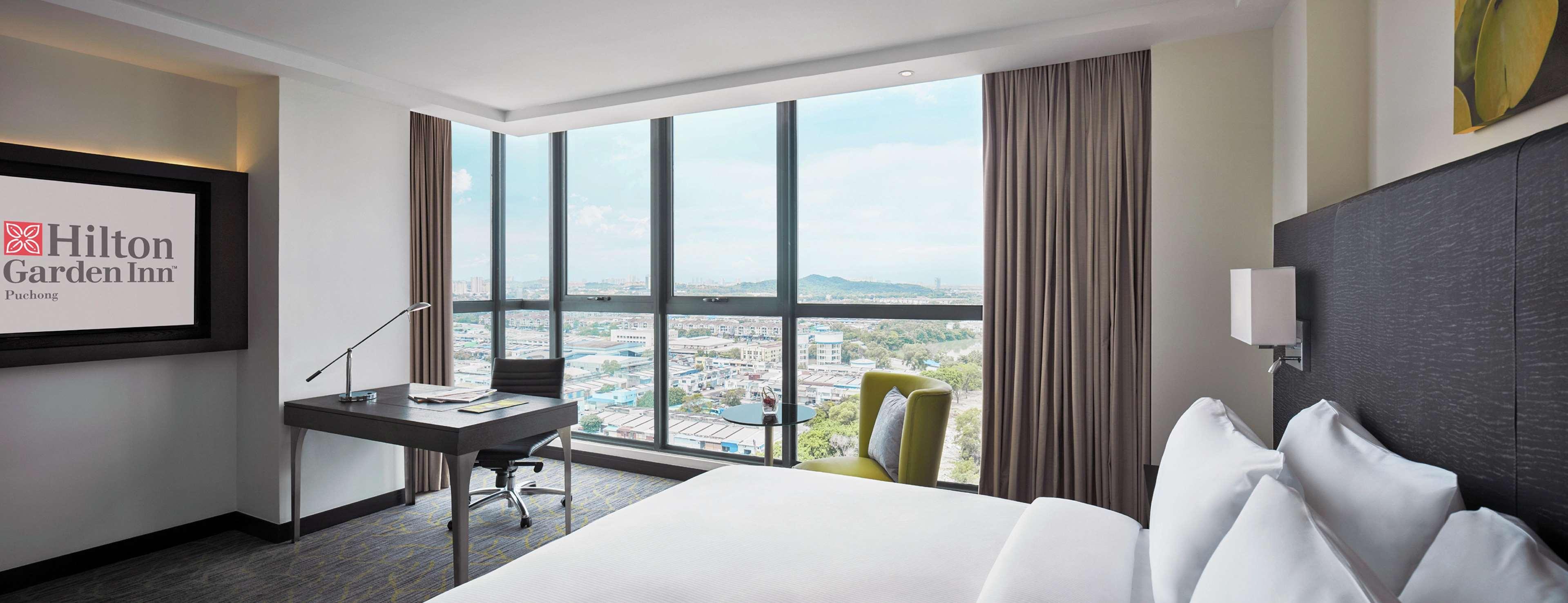 Hilton Garden Inn Puchong Ngoại thất bức ảnh