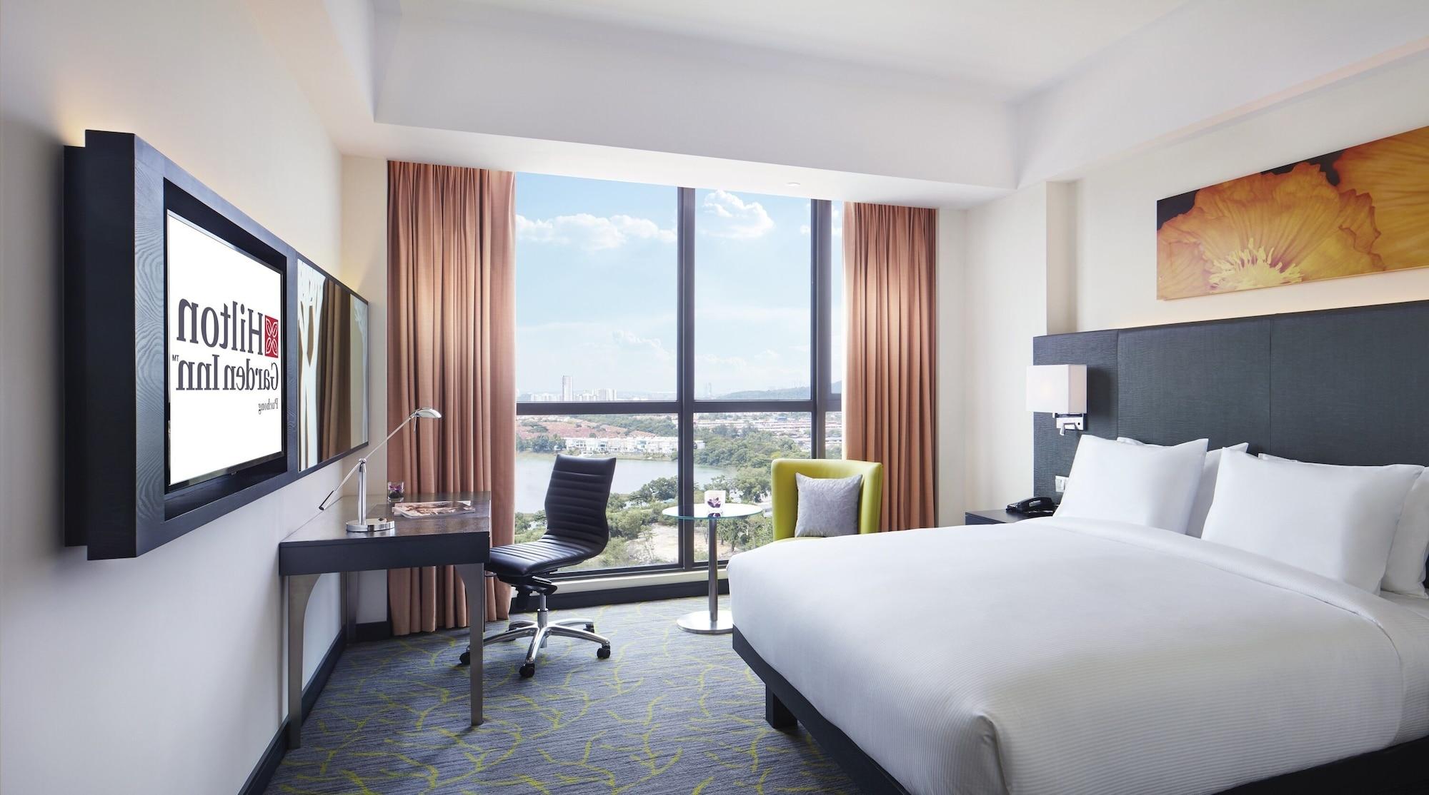 Hilton Garden Inn Puchong Ngoại thất bức ảnh