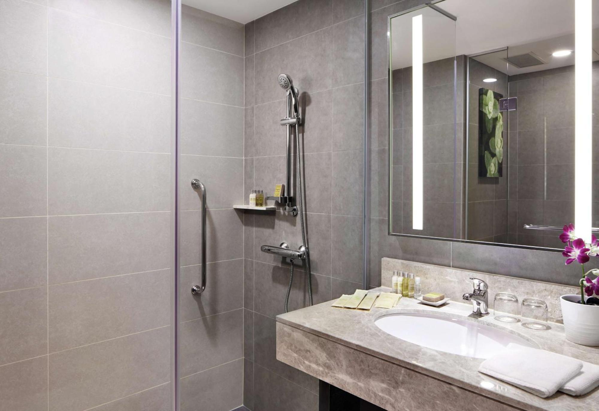 Hilton Garden Inn Puchong Ngoại thất bức ảnh